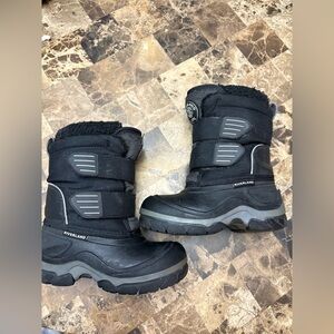Riverland unisex snow boots -35 degrees size 8